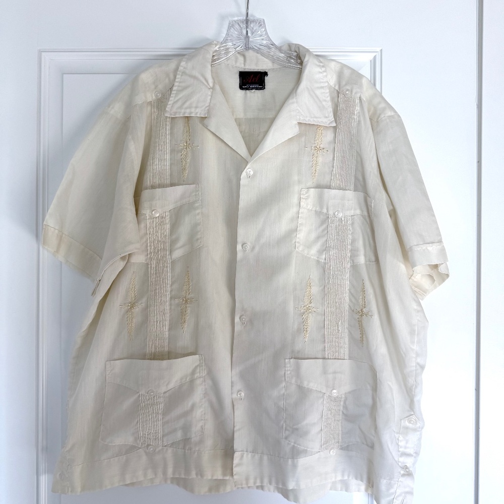 Vintage Guayabera Resort Shirt Adult 42 /XL Ivory Pleated Front Pockets Sopranos
